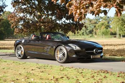2012 Mercedes - Benz SLS AMG Roadster