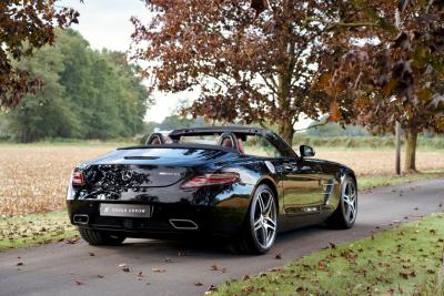 2012 Mercedes - Benz SLS AMG Roadster