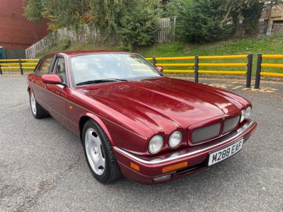 1995 Jaguar XJR