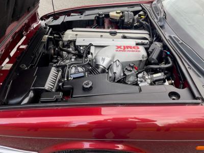 1995 Jaguar XJR