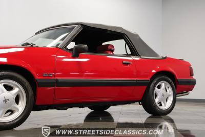 1991 Ford Mustang LX Convertible
