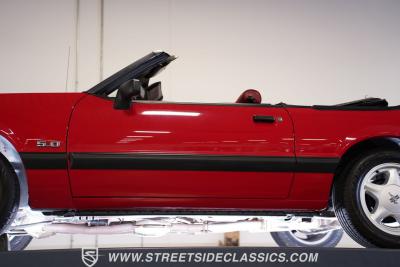 1991 Ford Mustang LX Convertible