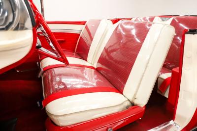 1957 Ford Fairlane 500 Skyliner