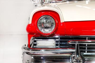 1957 Ford Fairlane 500 Skyliner