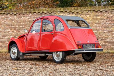 1985 Citro&euml;n Citro&euml;n 2CV6 AZKA &ldquo;Rouge Vallelunga&rdquo;