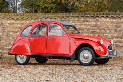 1985 Citro&euml;n Citro&euml;n 2CV6 AZKA &ldquo;Rouge Vallelunga&rdquo;