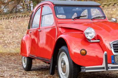 1985 Citro&euml;n Citro&euml;n 2CV6 AZKA &ldquo;Rouge Vallelunga&rdquo;
