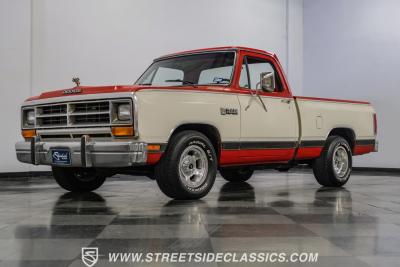 1987 Dodge Ram 150 LE Restomod
