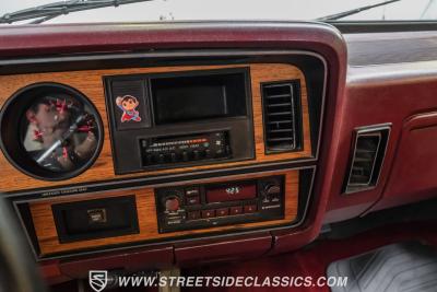 1987 Dodge Ram 150 LE Restomod
