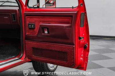 1987 Dodge Ram 150 LE Restomod