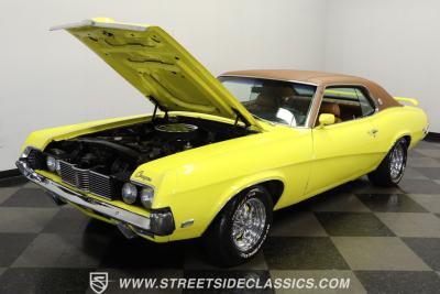 1969 Mercury Cougar XR7