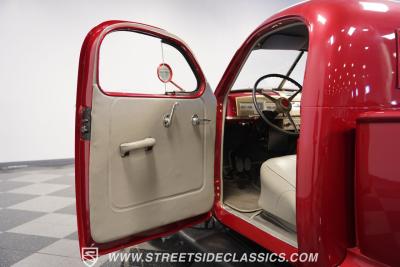 1939 Studebaker Coupe-Express Pickup