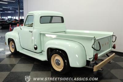 1954 Ford F-1 Restomod