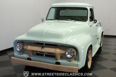 1954 Ford F-1 Restomod