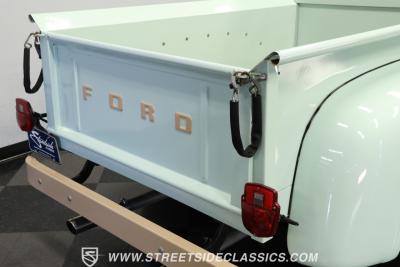 1954 Ford F-1 Restomod