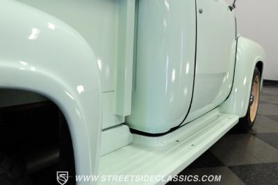 1954 Ford F-1 Restomod