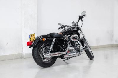 2006 Harley Davidson Sportster XL 1200 Custom