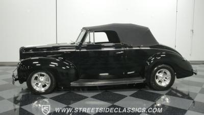1940 Ford Deluxe Convertible
