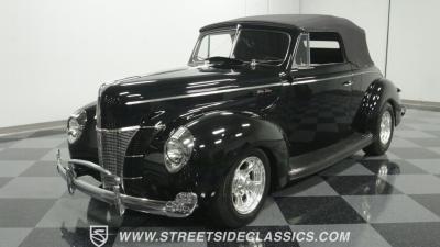 1940 Ford Deluxe Convertible