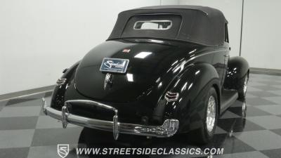 1940 Ford Deluxe Convertible