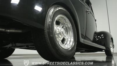 1940 Ford Deluxe Convertible