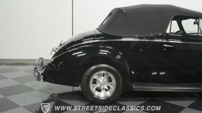 1940 Ford Deluxe Convertible