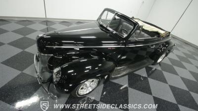 1940 Ford Deluxe Convertible