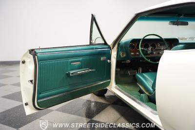 1966 Pontiac GTO Tri Power