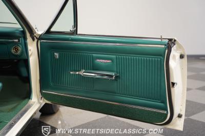 1966 Pontiac GTO Tri Power