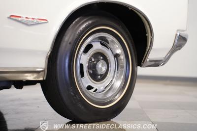 1966 Pontiac GTO Tri Power