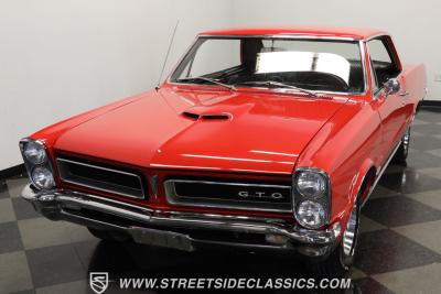 1965 Pontiac GTO Tri Power