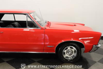 1965 Pontiac GTO Tri Power