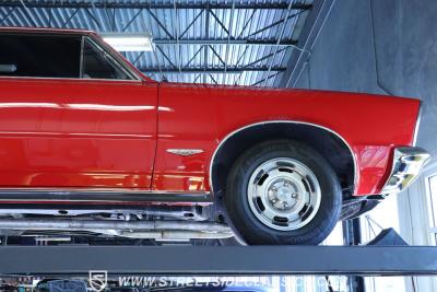 1965 Pontiac GTO Tri Power