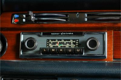 1972 Mercedes - Benz 200 series