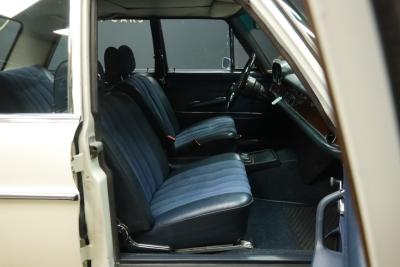 1970 Mercedes - Benz Mercedes Benz 280 SE Automatic &ldquo;Floor shifter&rdquo; Trade-in car