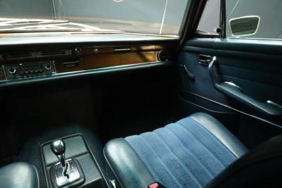 1970 Mercedes - Benz Mercedes Benz 280 SE Automatic &ldquo;Floor shifter&rdquo; Trade-in car