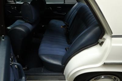 1970 Mercedes - Benz Mercedes Benz 280 SE Automatic &ldquo;Floor shifter&rdquo; Trade-in car