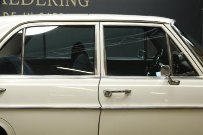 1970 Mercedes - Benz Mercedes Benz 280 SE Automatic &ldquo;Floor shifter&rdquo; Trade-in car