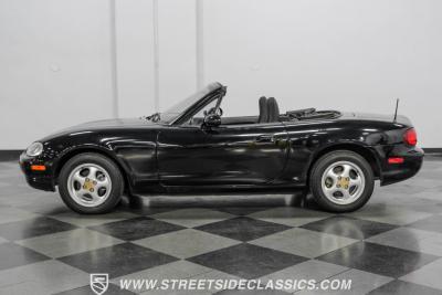1999 Mazda Miata MX-5