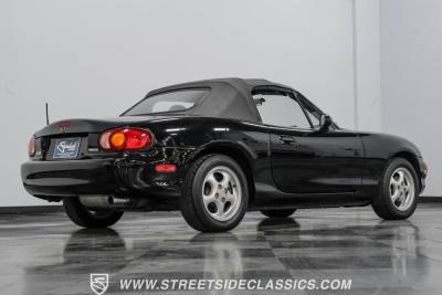 1999 Mazda Miata MX-5
