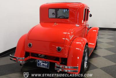 1931 Ford 5-Window Coupe