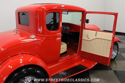 1931 Ford 5-Window Coupe