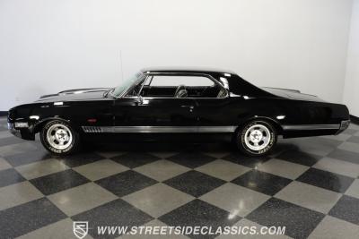 1966 Oldsmobile Starfire