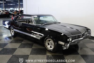 1966 Oldsmobile Starfire