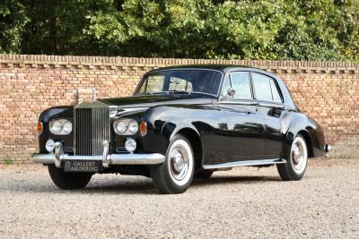 1965 Rolls - Royce Silver Cloud III &ldquo;With Radford cocktail cabinets&rdquo; Only 21000 Miles
