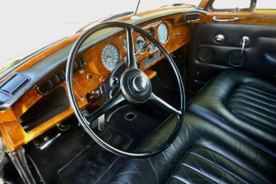 1965 Rolls - Royce Silver Cloud III &ldquo;With Radford cocktail cabinets&rdquo; Only 21000 Miles