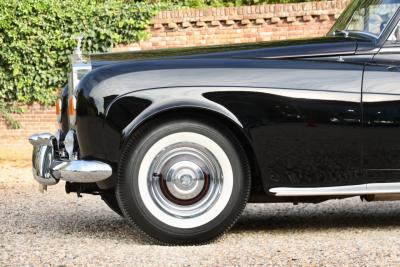 1965 Rolls - Royce Silver Cloud III &ldquo;With Radford cocktail cabinets&rdquo; Only 21000 Miles