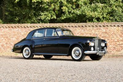 1965 Rolls - Royce Silver Cloud III &ldquo;With Radford cocktail cabinets&rdquo; Only 21000 Miles