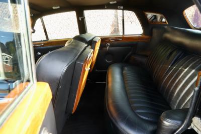 1965 Rolls - Royce Silver Cloud III &ldquo;With Radford cocktail cabinets&rdquo; Only 21000 Miles