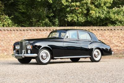 1965 Rolls - Royce Silver Cloud III &ldquo;With Radford cocktail cabinets&rdquo; Only 21000 Miles